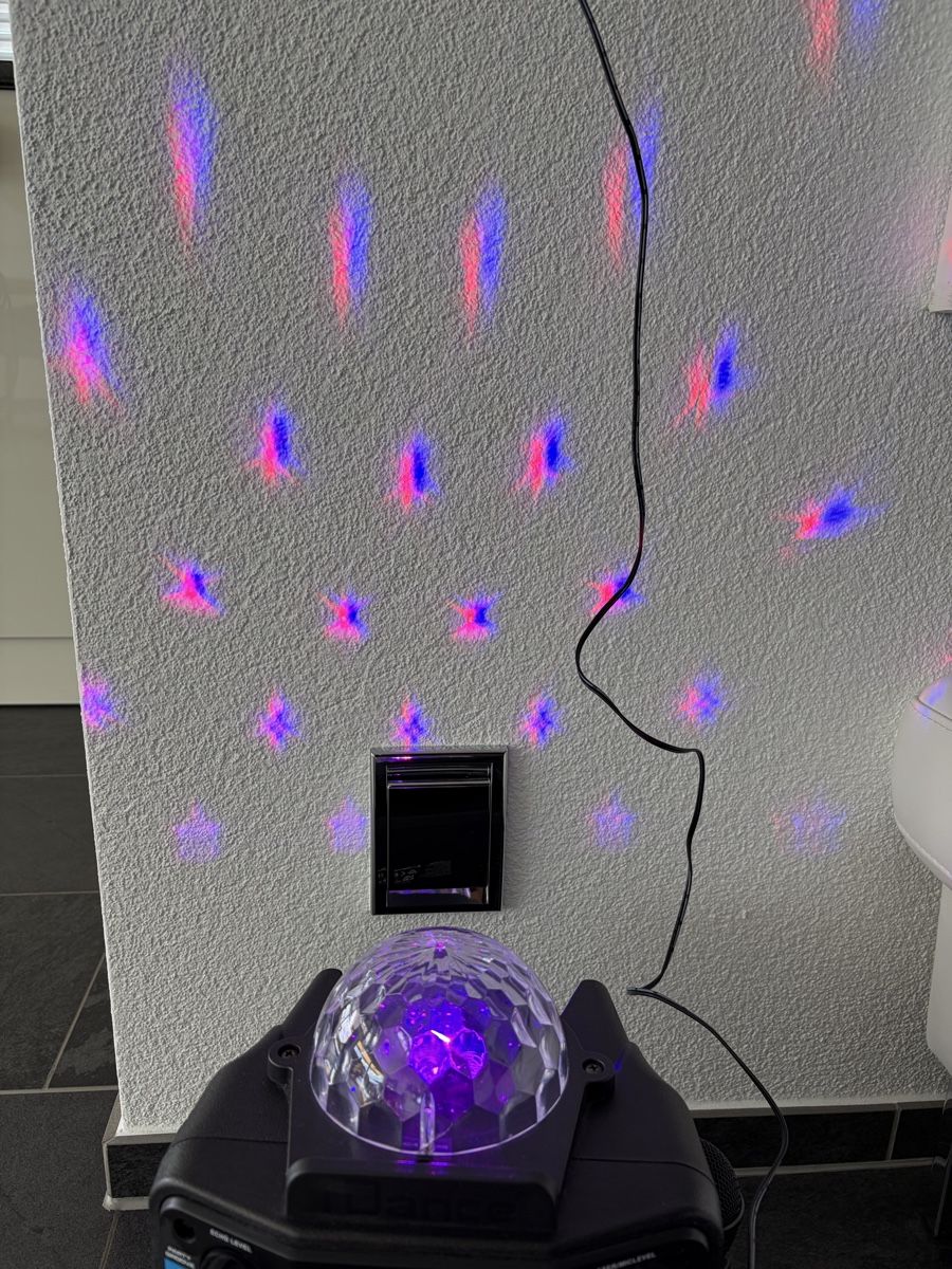Lautsprecher: I Dance Karaoke 🎤  – Gebraucht aus Berikon von hei10 9