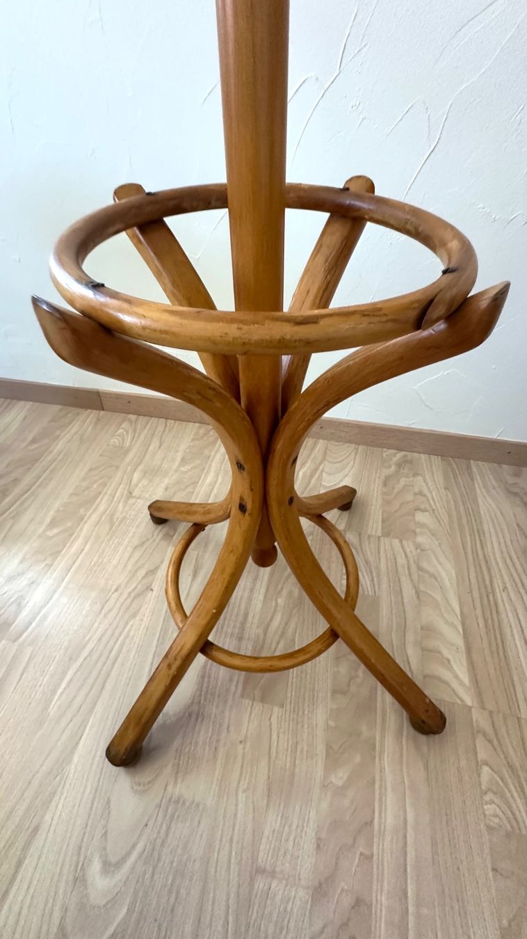 Garderobe: Garderobe, Kleiderständer Antik – Gebraucht aus Zürich von brazerola 1