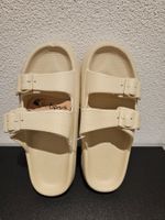 Neu - Hausschuh / Badeschuh Gr. 43/44