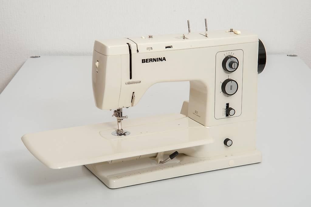 Bernina Macchine da cucire: Bernina 831 – Usato da Lausanne venduto da Phlox02 1