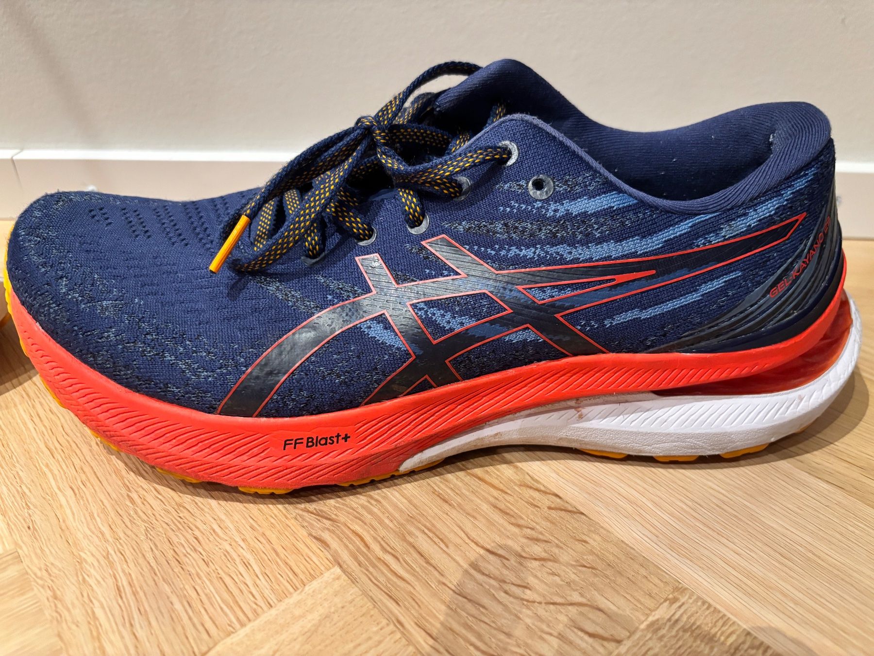 Asics Herrenschuhe: Asics FF Blast+ Gr. 43 – Gebraucht aus Oberägeri von PLB38