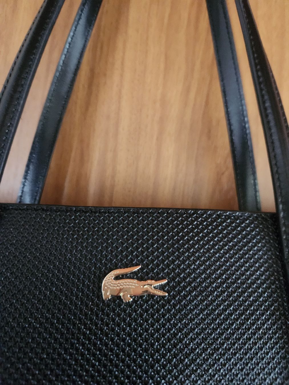 Lacoste Borse da donna: Sac cabas Lacoste noir cuir  – Usato da Niedergösgen venduto da Eva2410 8