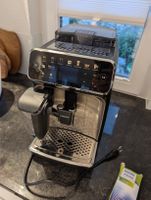 Kaffeevollautomat Philips EP5447/90 guter Zustand
