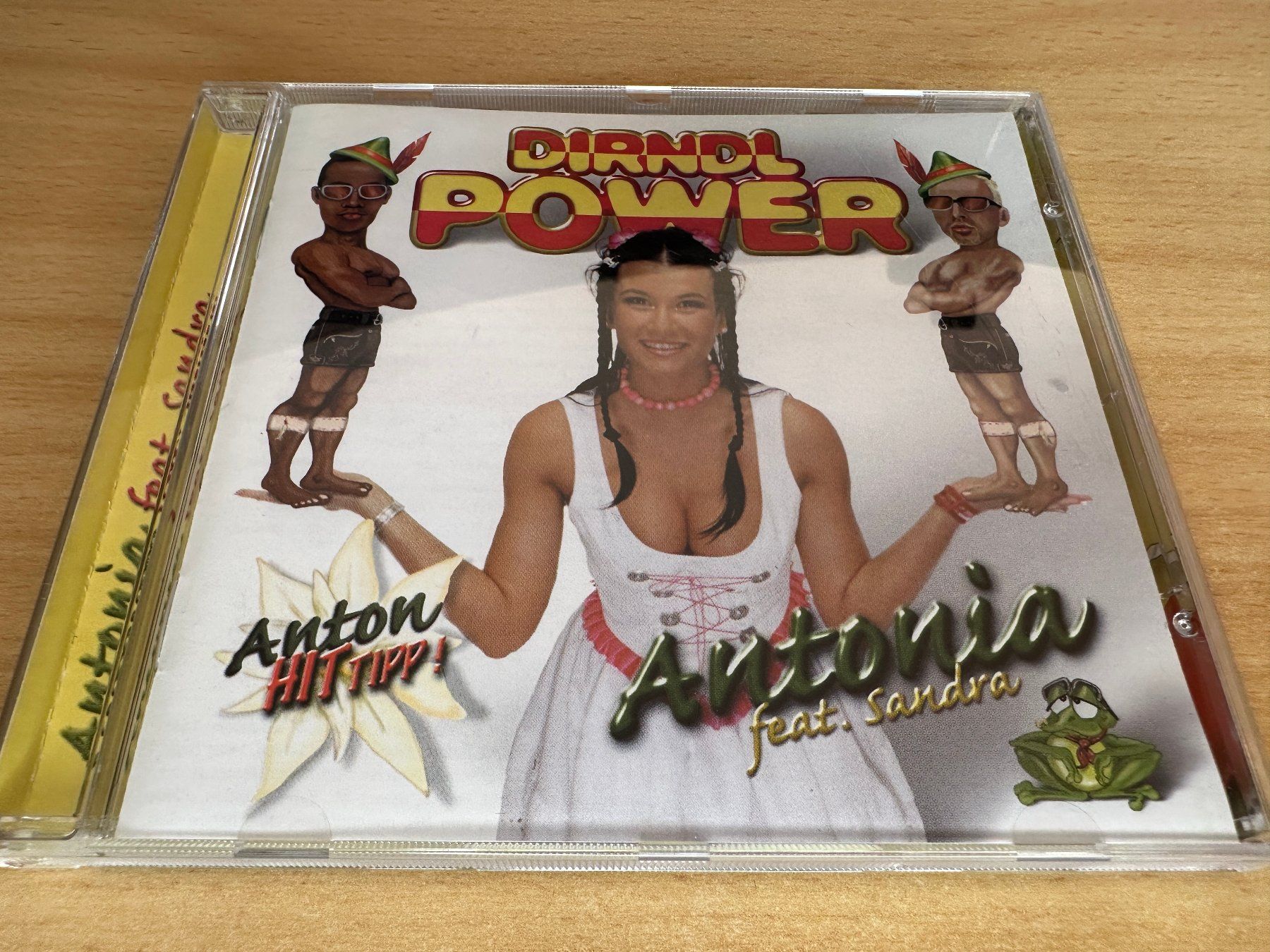 CDs: Antonia Feat. Sandra – Dirndl Power – Gebraucht aus Rikon im Tösstal von Alpenmutz
