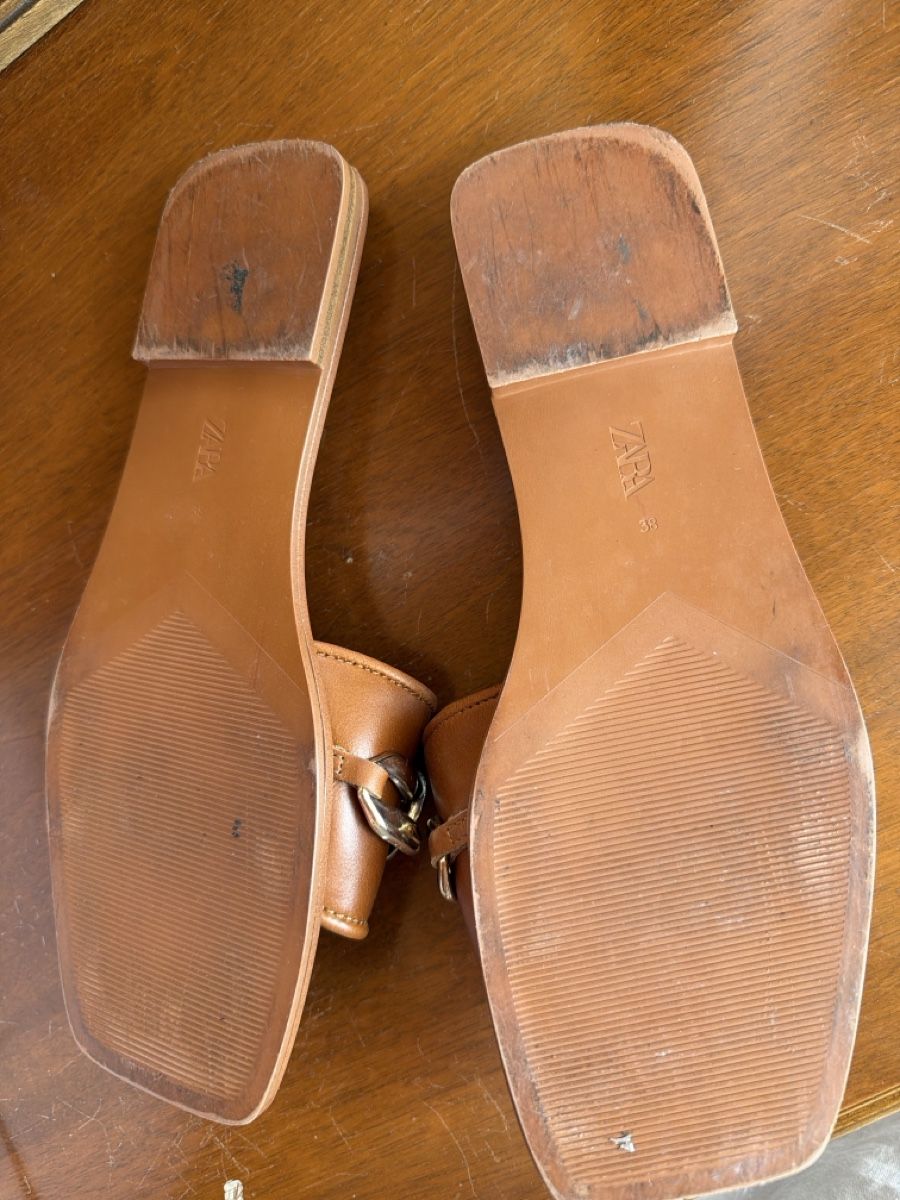Zara Chaussures femmes: Sandales Zara taille 38 – D'occasion à Ballens par Annushka26 2