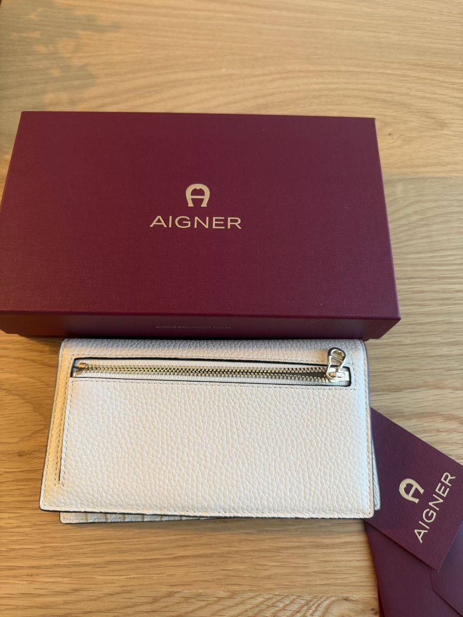 Aigner Portamonete: Aigner Geldbörse Neu! – Nuovo e nell'imballaggio originale da Thun venduto da Vesna27 2