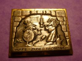 BRÖNZNAU 1982 GOLD
