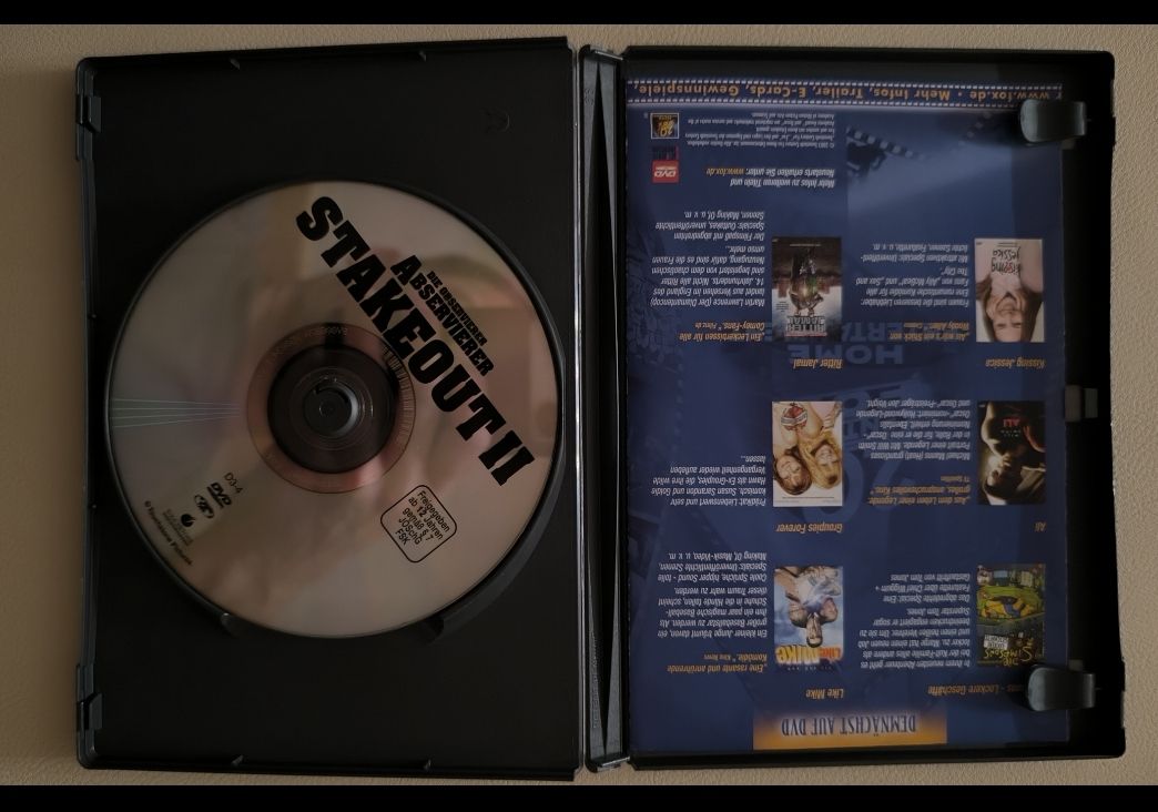 Alle DVDs: DVD Stakeout – Gebraucht aus St.Erhard von himmelblau21 3
