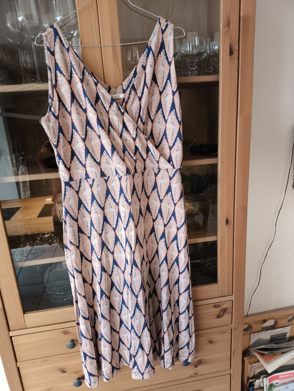 Vestiti: Kleid Gr.44 White Stuff – Usato da Burgdorf venduto da Ropajesi