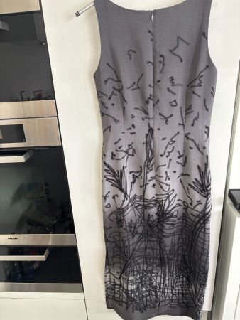 Kleid Grösse 36, mit seitlichem Schlitz, Citylife
