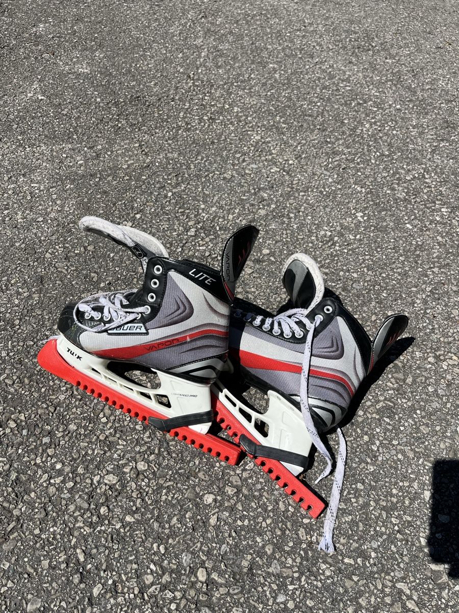 Bauer Pattini da ghiaccio: Schlittschuhe, Grösse 42 – Usato da Widnau venduto da Lu998