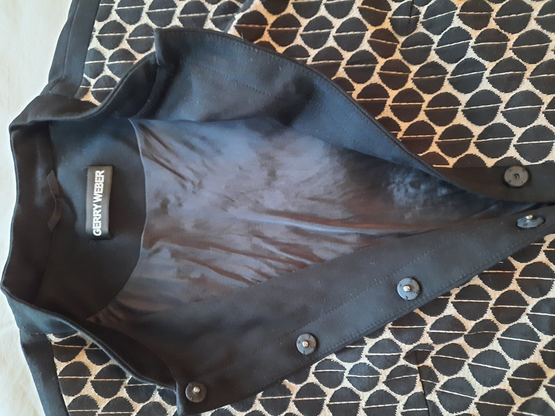 Gerry Weber Giacche: Jacke, Gerry Weber, elegant, neuwertig, L – Nuovo (secondo la descrizione) da Zollikon venduto da Kleidermotte 4