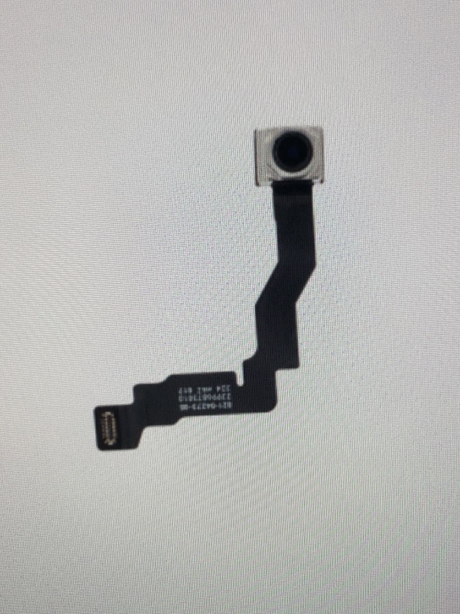 Apple Telefoni cellulari / Smartphones: Iphone 15 pro front camera – Nuovo e nell'imballaggio originale da bern venduto da reptechnic