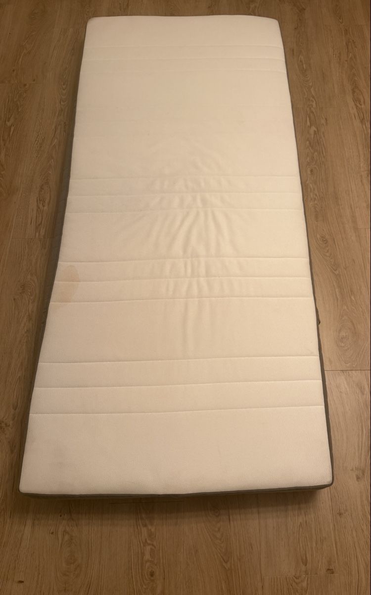 Ikea Materassi: Einzelmatratze 90x200 – Usato da Allschwil venduto da ant_wbx5