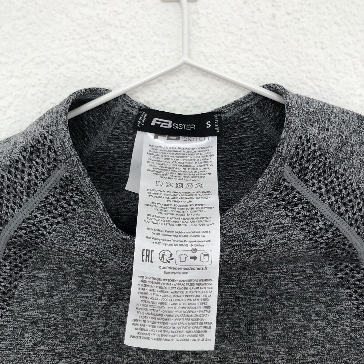 Tops: Sport Crop Top Grau, Gr. S, Daumenlöcher – Neu (gemäss Beschreibung) aus Chur von faja7000 3