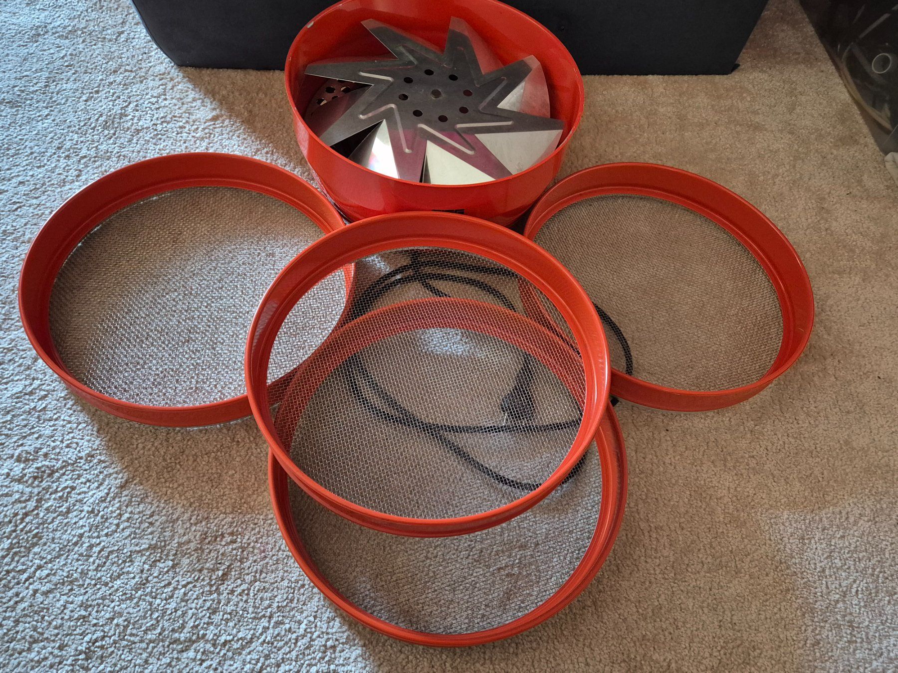 Sigg Elettrodomestici da cucina: SIGG Dörrex Typ 1780 Orange Dörrgerät 4 Gitter + Manual – Usato da Monthey venduto da McAuthor 4