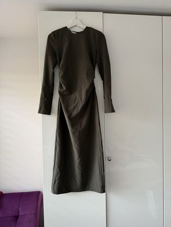 Zara Kleid Gr. XS