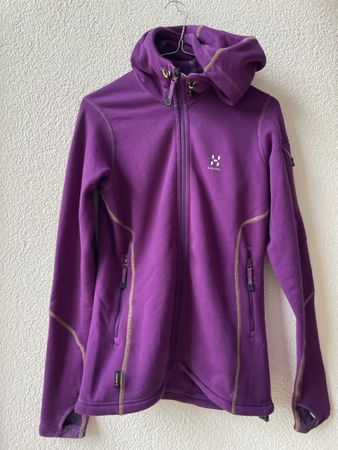 Haglöfs Fleecejacke Gr. S Lila mit kleinem Loch, für kühle T