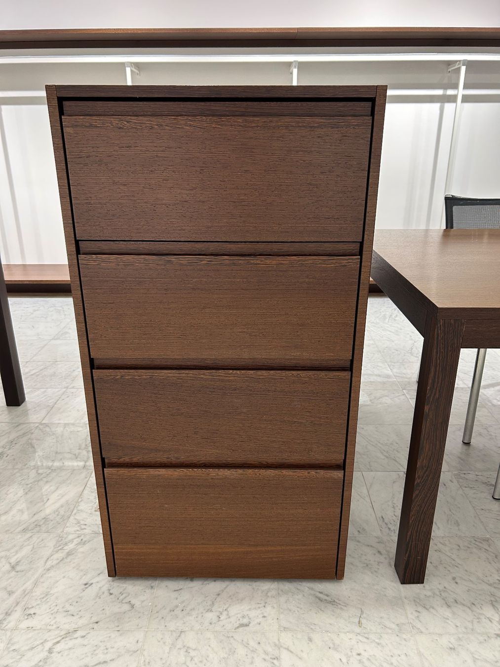 Cassettiere: Holz Kommode auf Rollen, beidseits 4 Schubladen – Nuovo (secondo la descrizione) da Glattpark(Opfikon) venduto da Cmberger 6