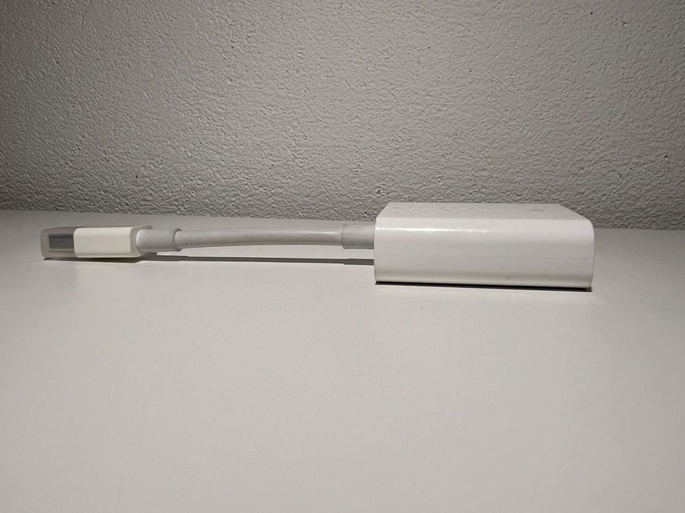 Apple Lecteurs & Adaptateurs: 💻 Apple Mini DisplayPort to VGA Adapter – D'occasion à Vaduz par NotNeeded 3