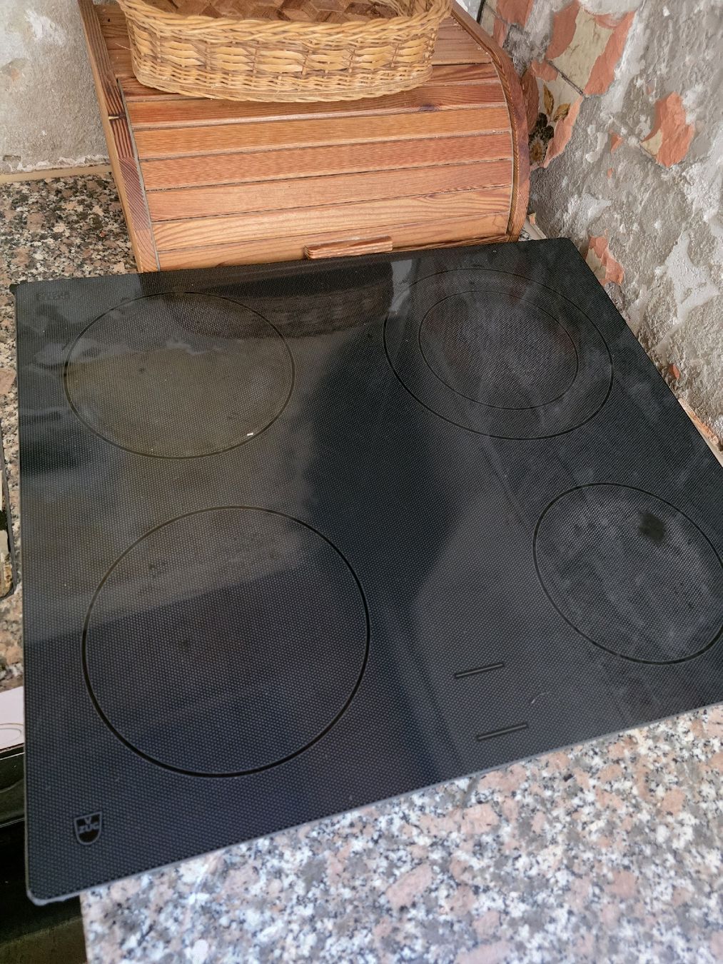 V-Zug Elettrodomestici da cucina: Backofen DELUXE S gebraucht – Usato da Biel/Bienne venduto da ceni2021 1