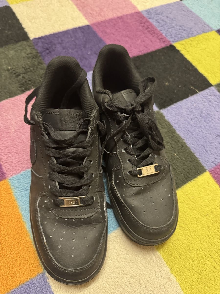 Nike Scarpe da uomo: Nike Airforce schwarz 39 – Usato da Hägendorf venduto da laumatt