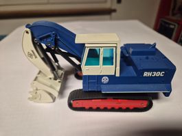 O&K  RH 30C