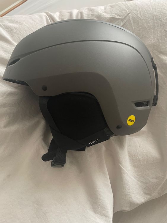 Giro Skihelm Grau/Silber | Kaufen Auf Ricardo