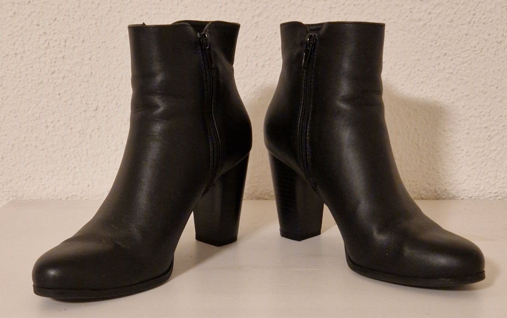 Graceland Damenschuhe: schwarze Stiefeletten, Graceland, Gr. 38 – Neu (gemäss Beschreibung) aus Menziken von chs_xd76