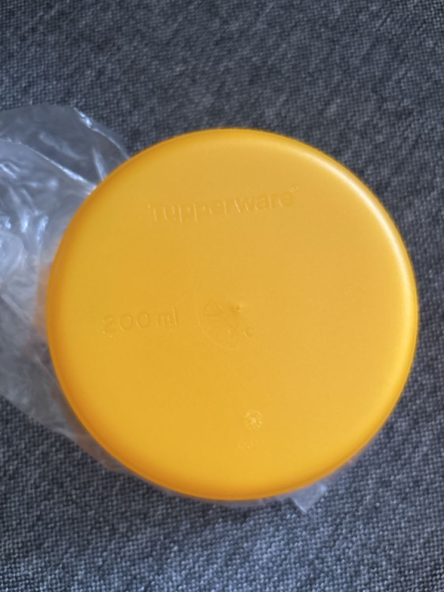 Tupperware Contenitori & Simili: Tupperware récipient 200 ml NEUF – Nuovo e nell'imballaggio originale da Delémont venduto da Ma_LoU.01 2