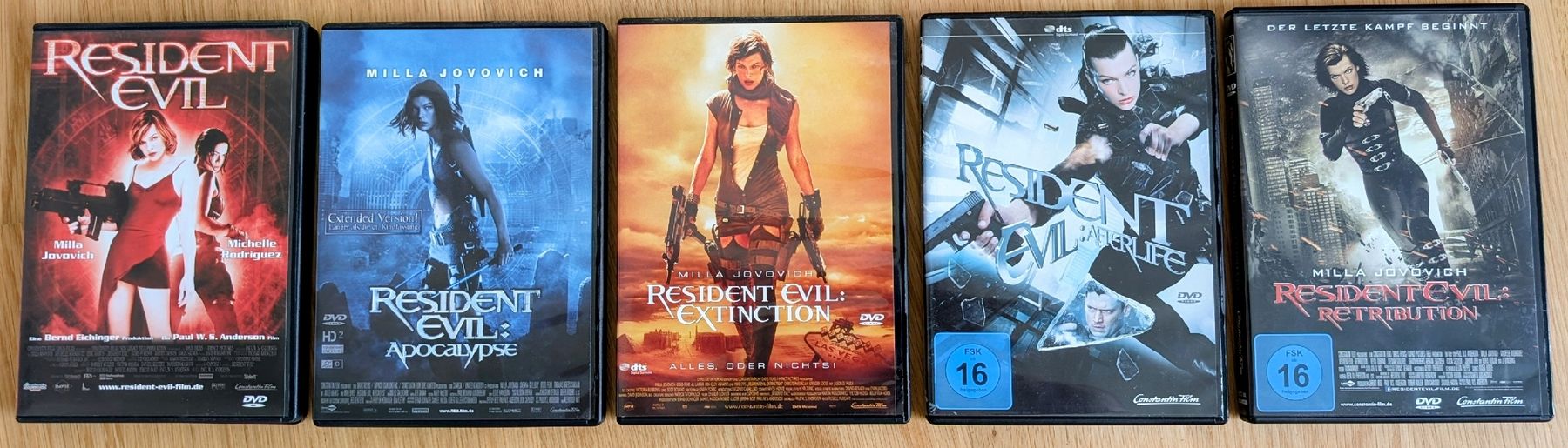 Tutti i DVDs: Resident Evil Collection - 5 Filme DVD – Usato da Wädenswil venduto da Wolfsblutig