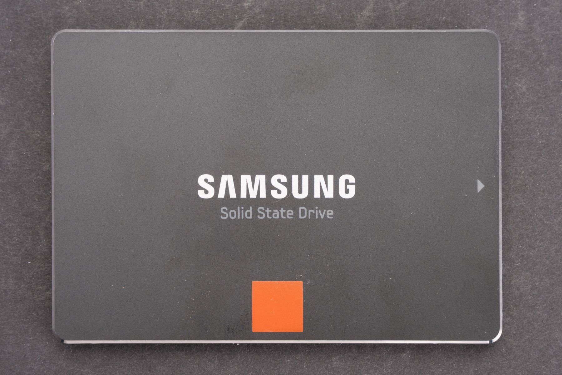 Samsung Dischi rigidi: Samsung SSD 840 PRO | SATA | 128 GB – Usato da Dietlikon venduto da phi_j5l6