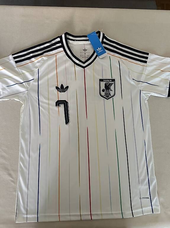 Canottiere & Pantaloni: Mitoma 7 Trikot  – Usato da Birr venduto da rob_d6wl