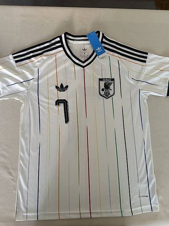 Mitoma 7 Trikot 