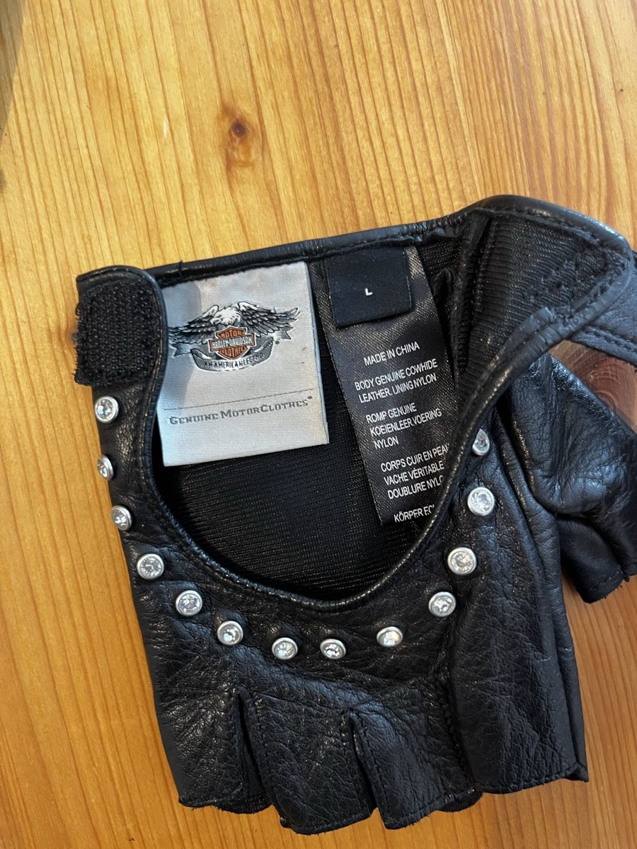 Harley-Davidson Guanti & manicotti: Harley Davidson Damen Sommerhandschuhe – Usato da Bern venduto da Romingerre 2