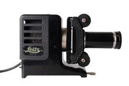 Leitz Parvo Diaprojektor