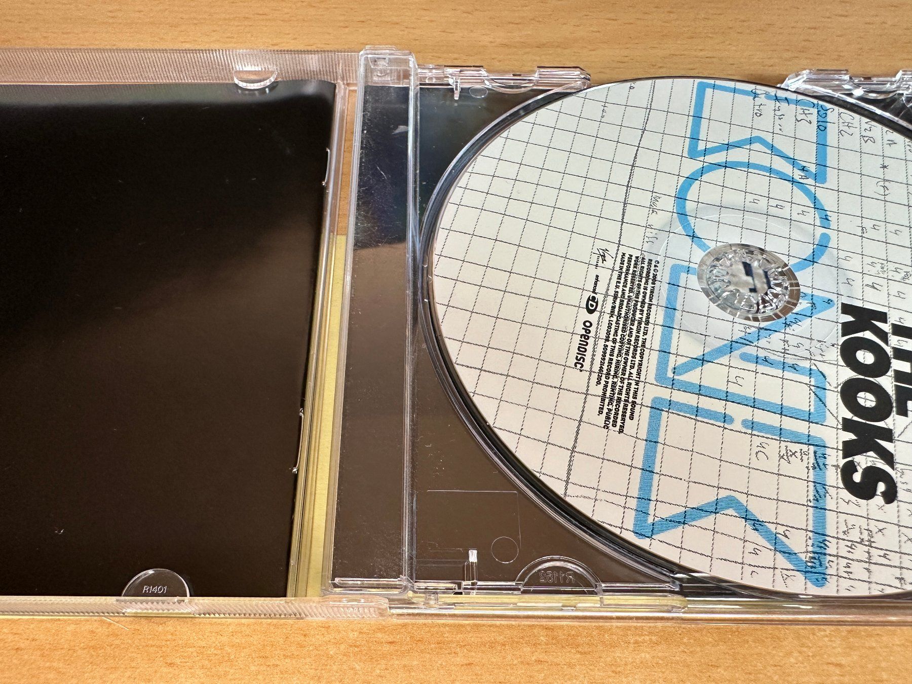 CD: The Kooks – Konk – Usato da Rikon im Tösstal venduto da Alpenmutz 2