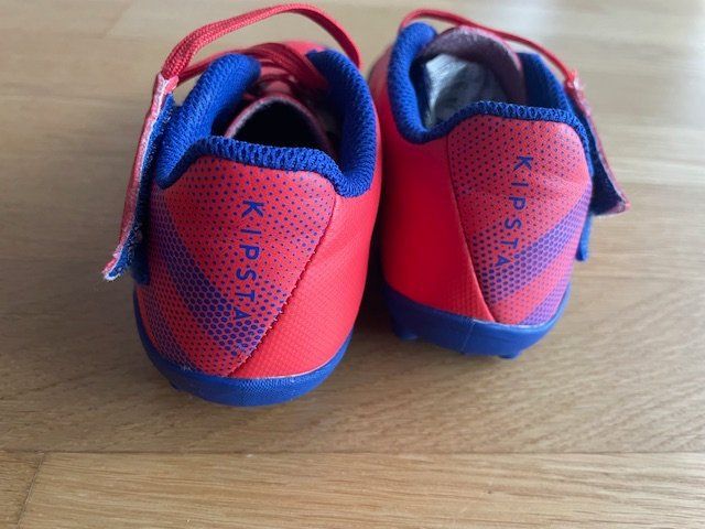 Decathlon Chaussures garçon: Fussball Noppen Schuh Gr. 29 – D'occasion à Zürich par Sonnenblume_65 2