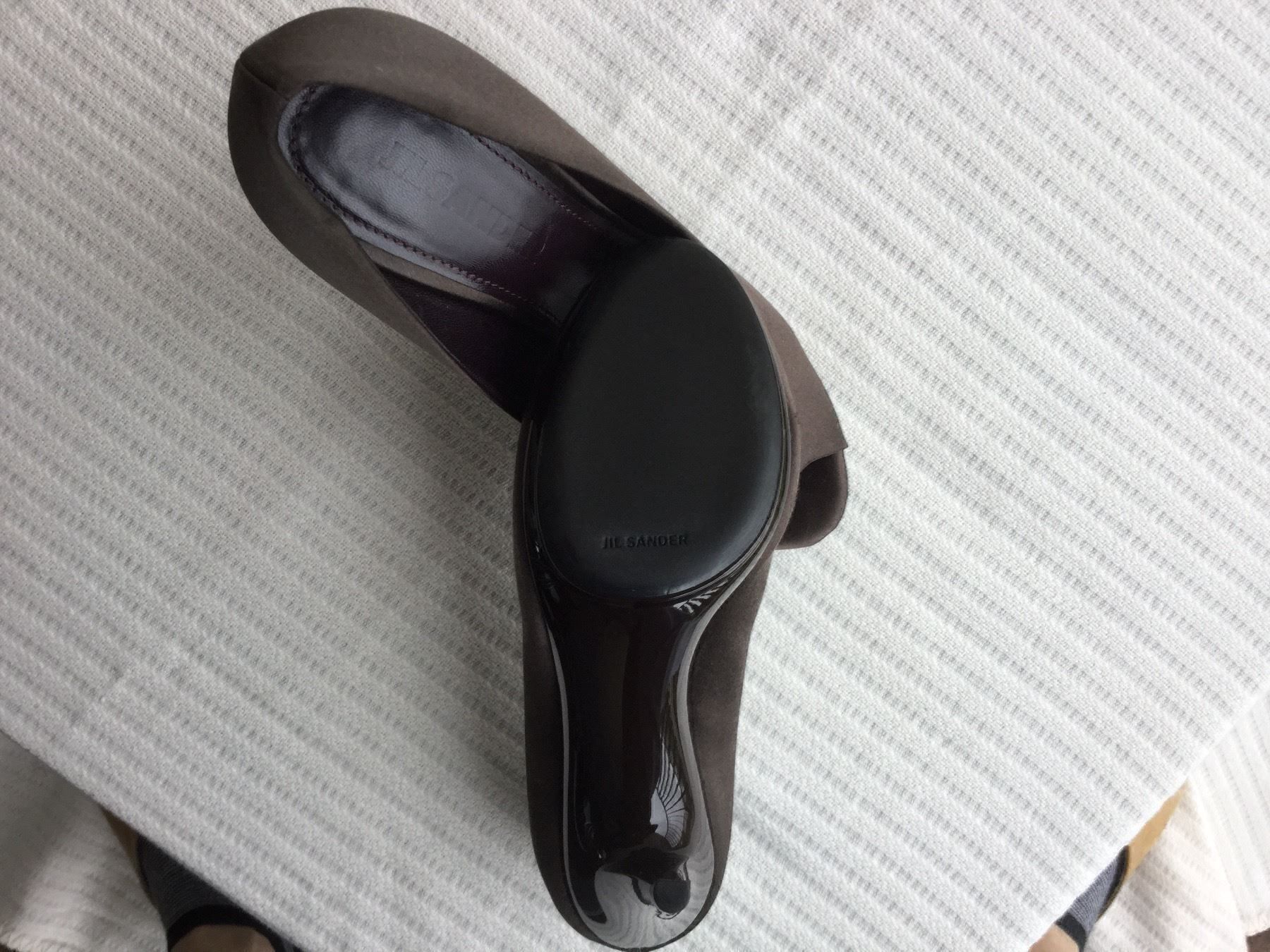 Jil Sander Scarpe da donna: Jil Sander Satin Pumps, Gr. 37,5 – Usato da Zürich venduto da VorlonShadow 3