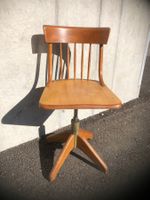 Antiker Stuhl aus Werkstatt, Stoll Giroflex