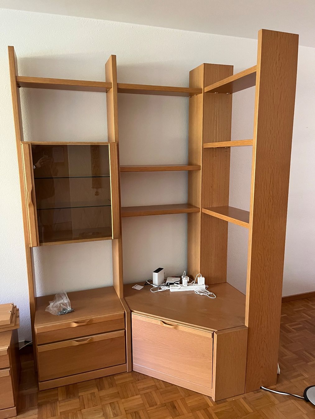 Scaffali: Wohnzimmerwand/Büchergestell Eiche natur – Usato da Dussnang venduto da jacabi1 3