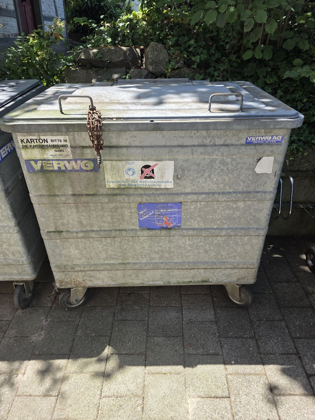 Banconi: Abfall Container verzinkt, 750 Liter  – Usato da Luzern venduto da Gemini- 1