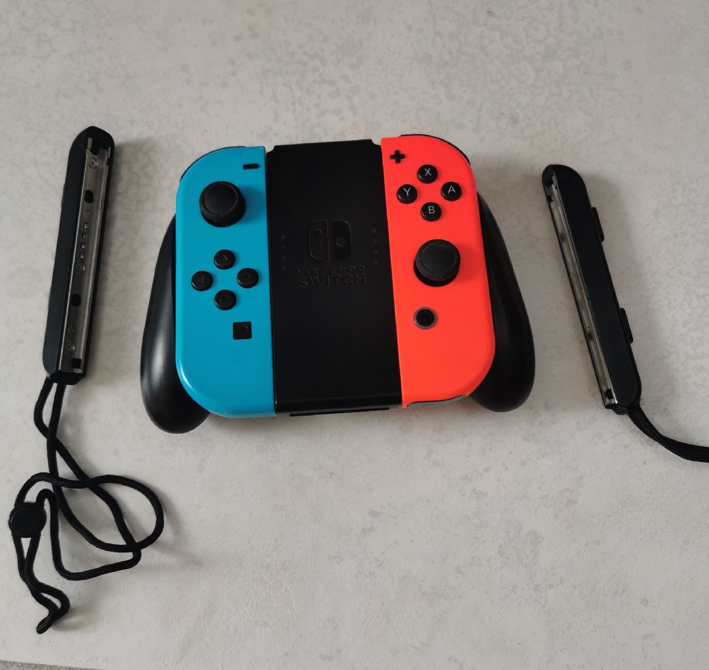 Nintendo Manettes: Nintendo Switch Joy Con Controller Set – D'occasion à Brunnen par JJaime 3