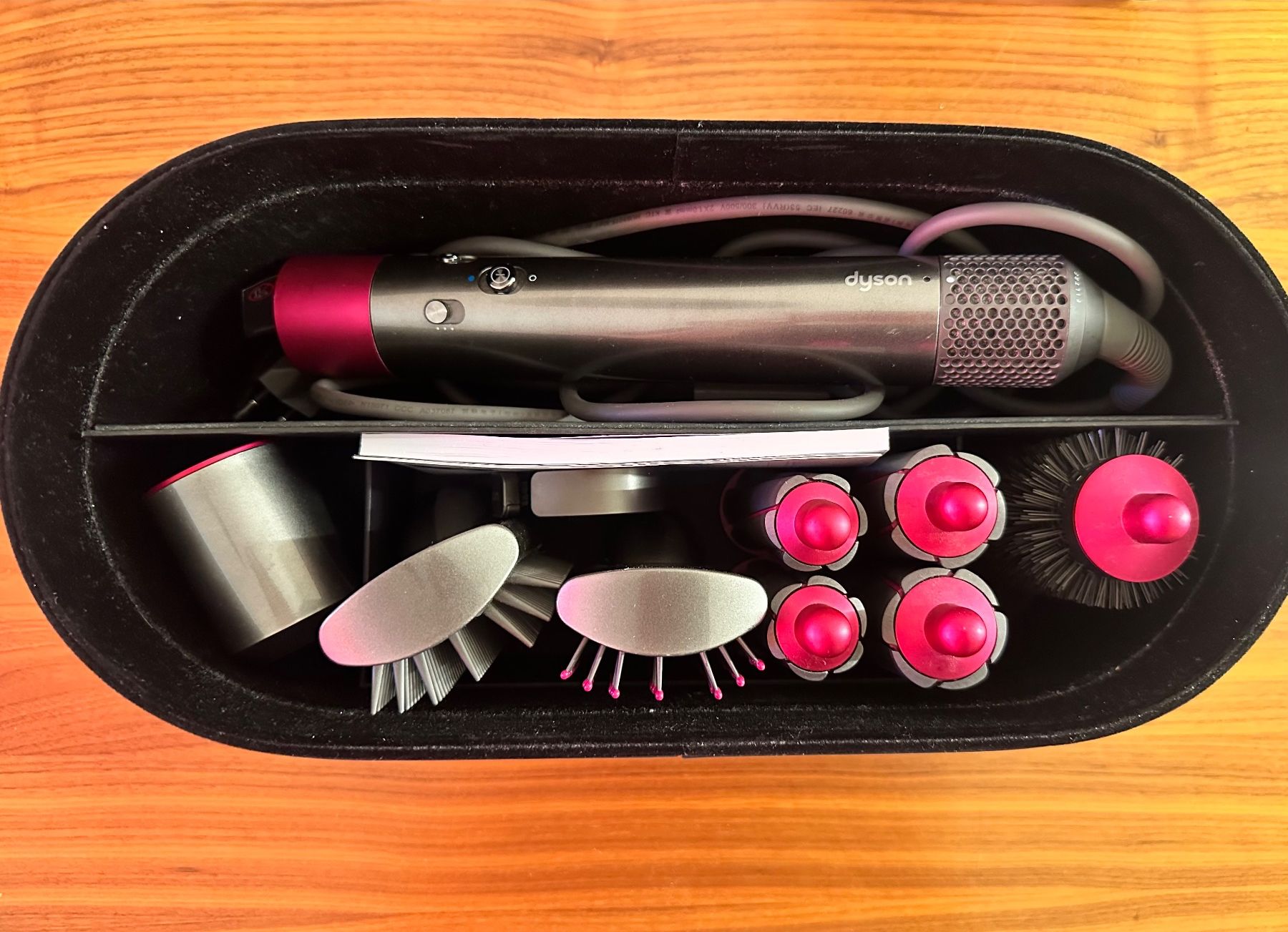 Dyson Asciugacapelli: Dyson Airwrap Complete - wie neu – Usato da Küsnacht ZH venduto da tatjanakoto