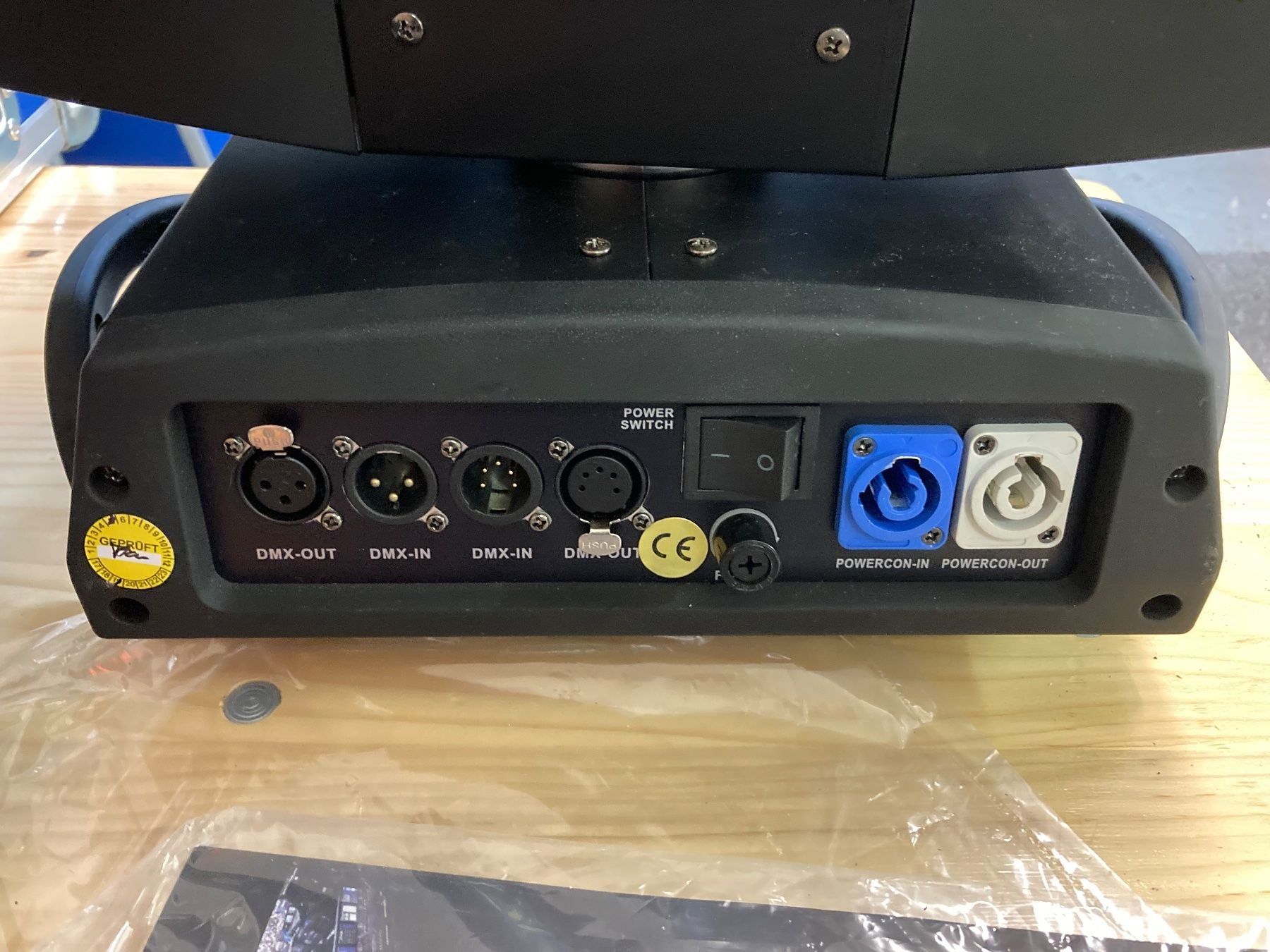Lampade: Moving Head Big Eyes – Usato da Neunkirch venduto da tom13refo 1