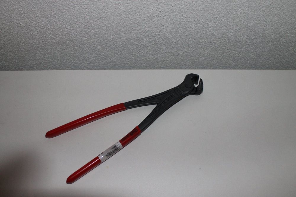 Zange (Neu und originalverpackt) in Arni AG für CHF 3 – mit Lieferung ...