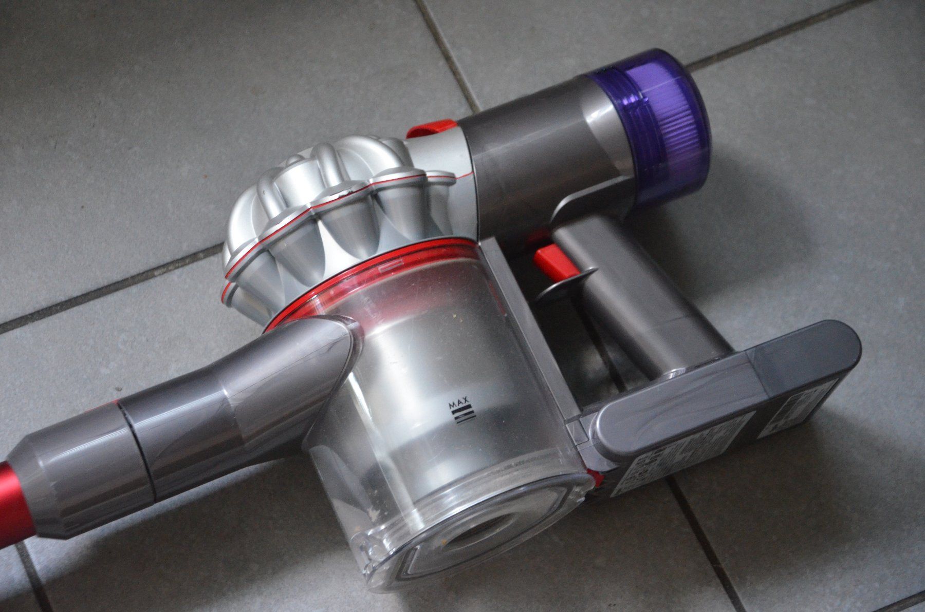 Dyson Aspirapolveri & Accessori: Staubsauger Dyson V8 aspirateur – Usato da Collonges venduto da arashee 3