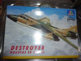 DESTROYER