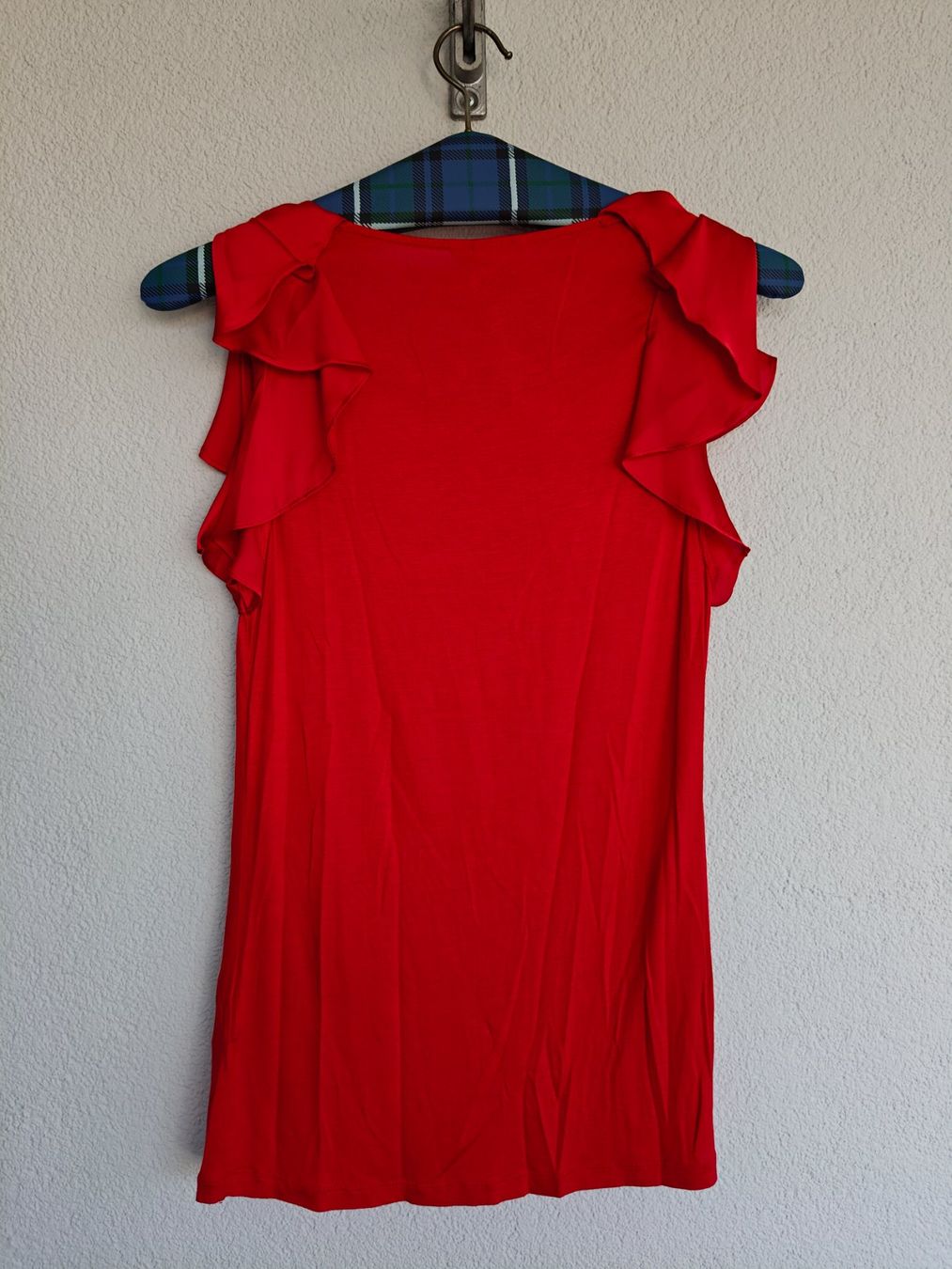 H&M Top: Top H&M rot Gr. M – Usato da Uetendorf venduto da oinkioink88 1