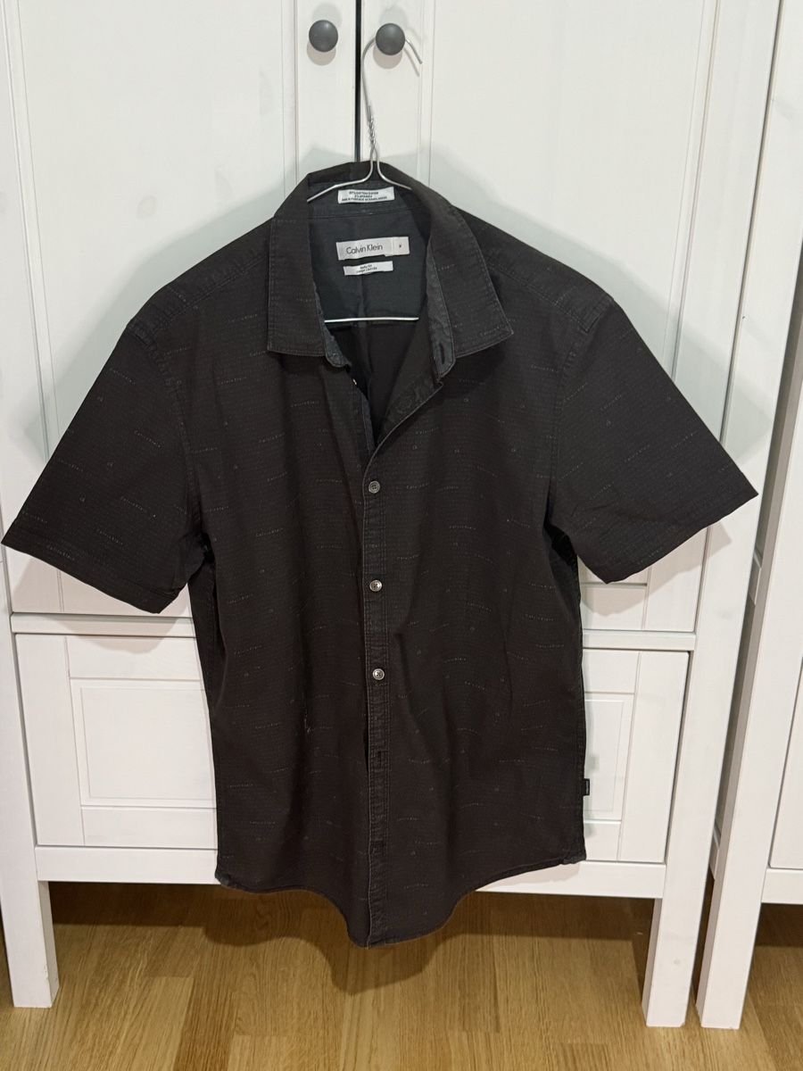 Calvin Klein Camicie, T-shirt & Polo: Shirt calvin clein – Nuovo e nell'imballaggio originale da Opfikon venduto da MabelCouture